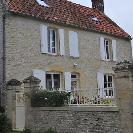 Le Petit Clos Du Bessin Longues-sur-Mer Exterior photo